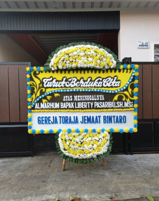 Papan Bunga Duka di Gadingharjo
