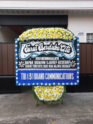 Papan Bunga Duka di Gadingharjo